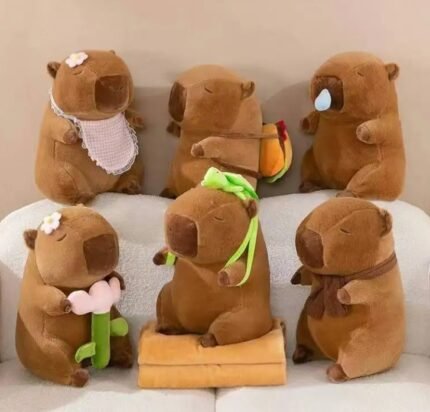 PELUCHE CAPIBARA CON MANTA