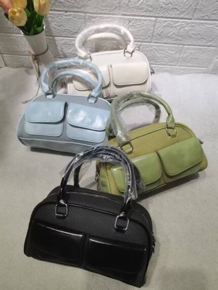 CARTERA DE MANO BUYU DOBLE CHIC CON BOLSILLOS FRONTALES ELEGANTE